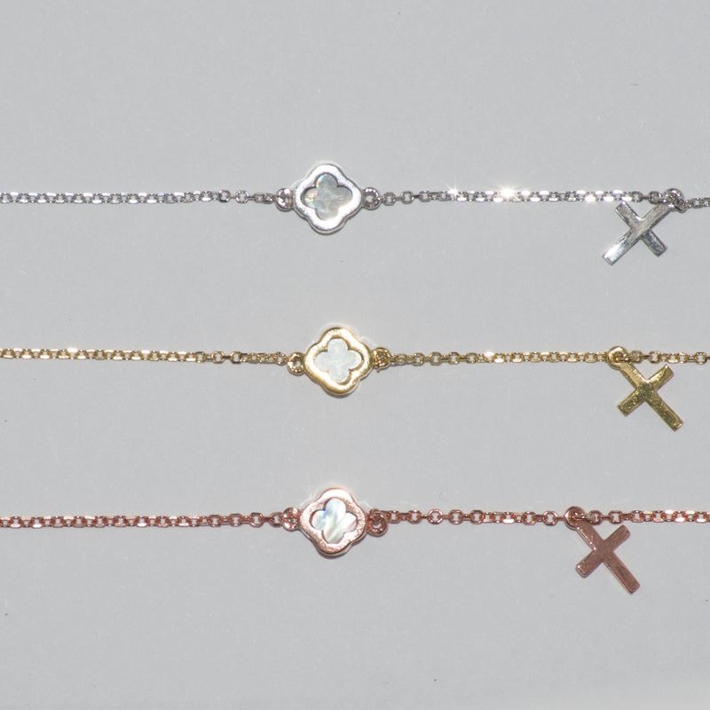 B134 Double Face Cross Design Bracelet Size 1